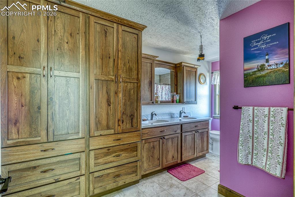 Image 24 of 50: Primary Suite bathroom