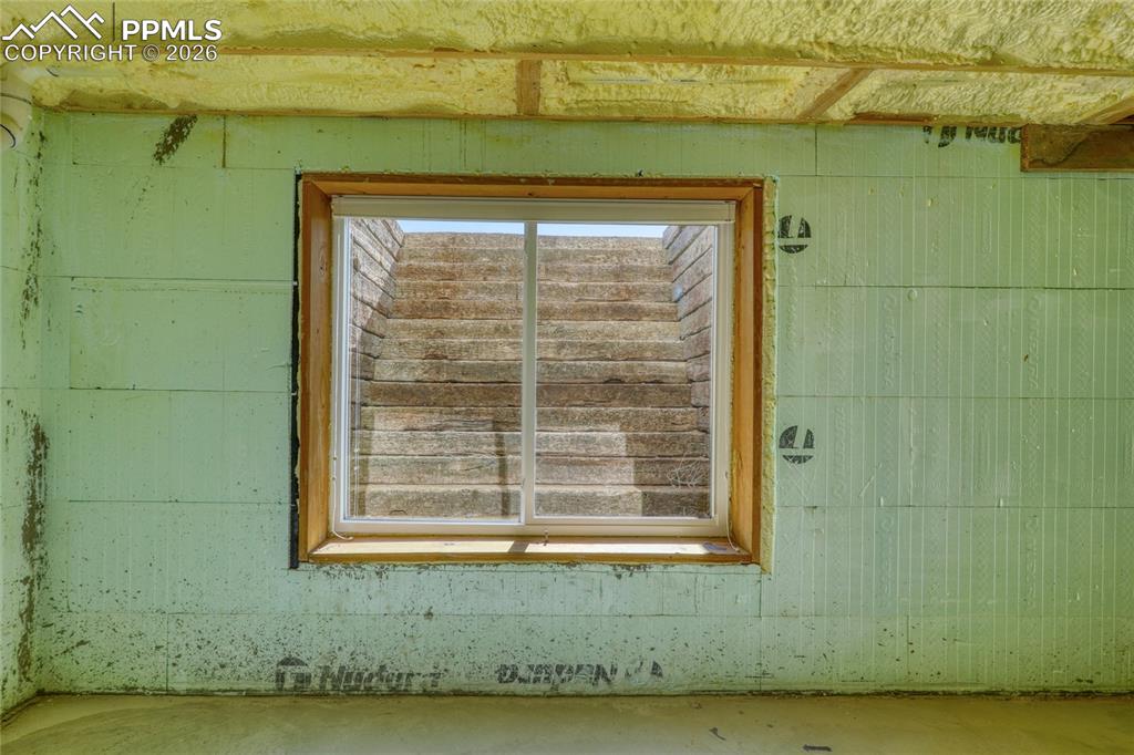 Image 45 of 50: Detailed view