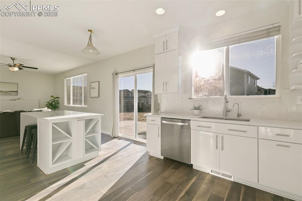 Image 11 of 36: No Description Available