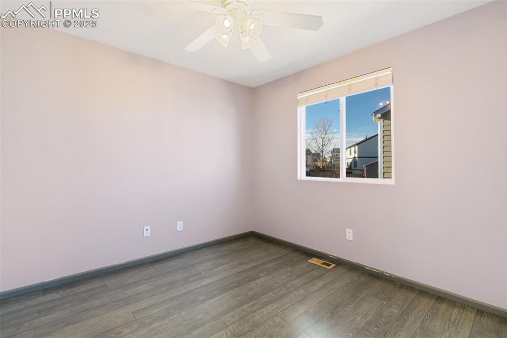 Image 30 of 36: No Description Available