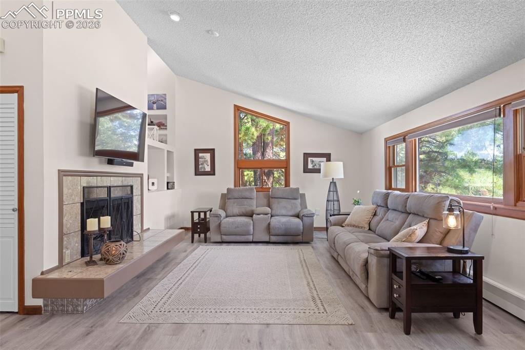 Image 6 of 47: Living Room