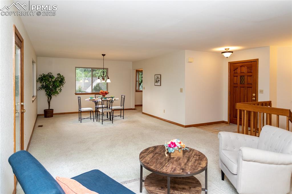 Image 4 of 24: Living Room