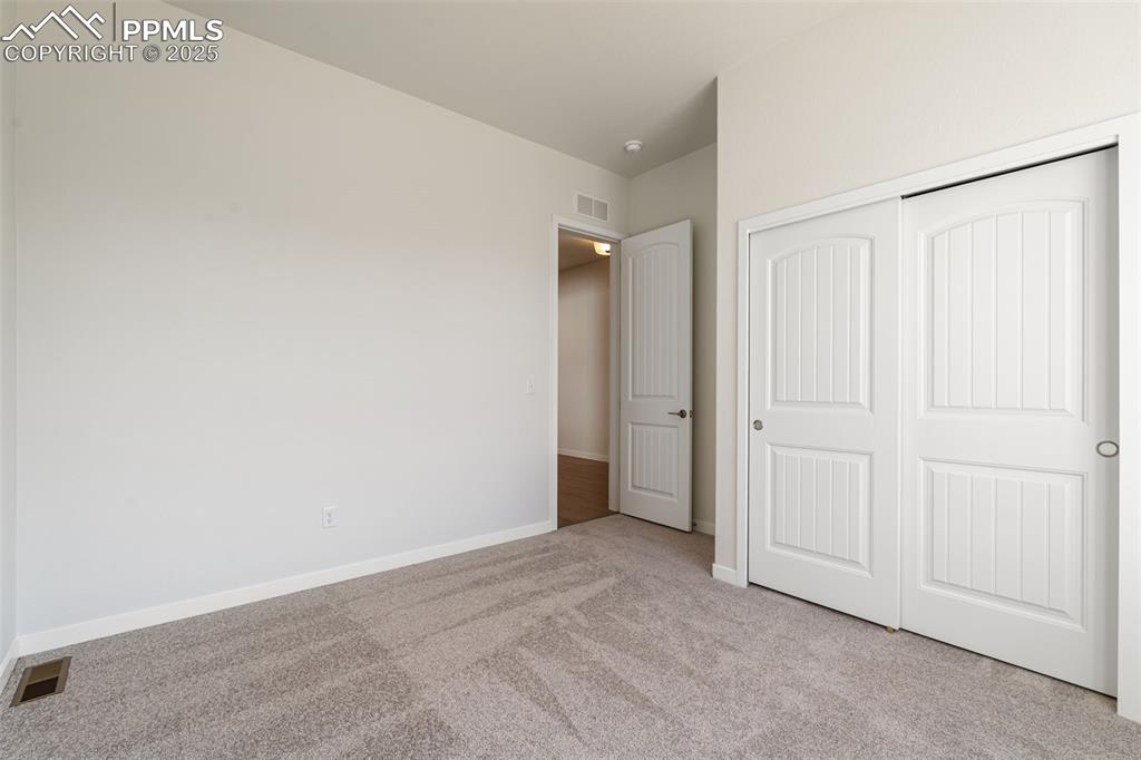 Image 16 of 45: Bedroom