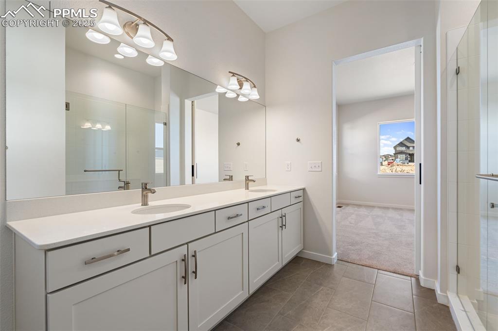 Image 25 of 45: Master Bathroom