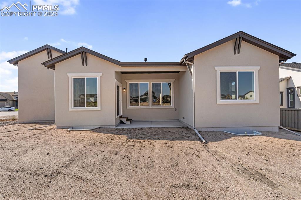 Image 42 of 45: Back of Structure