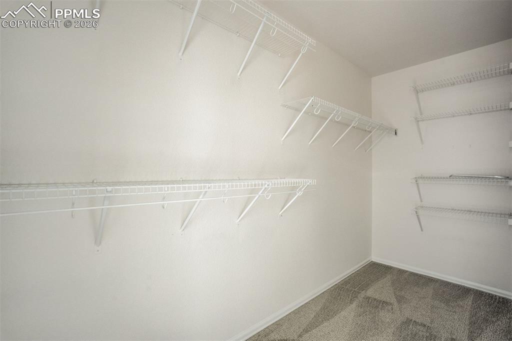 Image 30 of 50: Closet