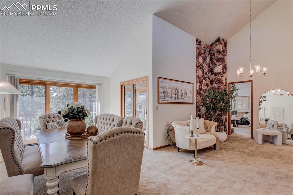 Image 12 of 47: Dining Area