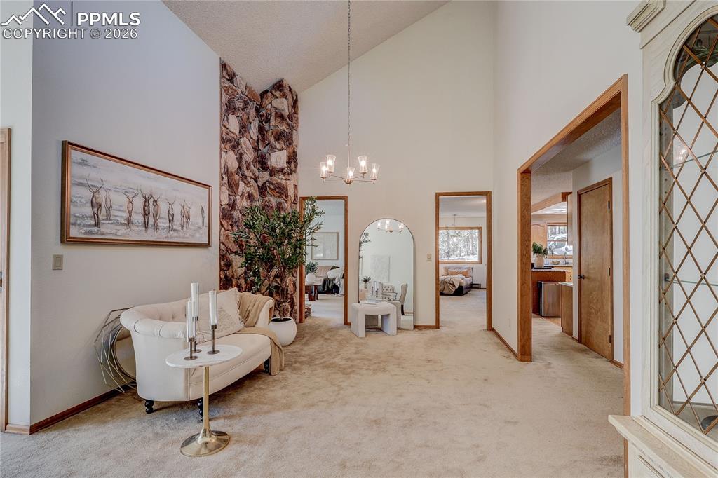 Image 13 of 47: Sitting Room