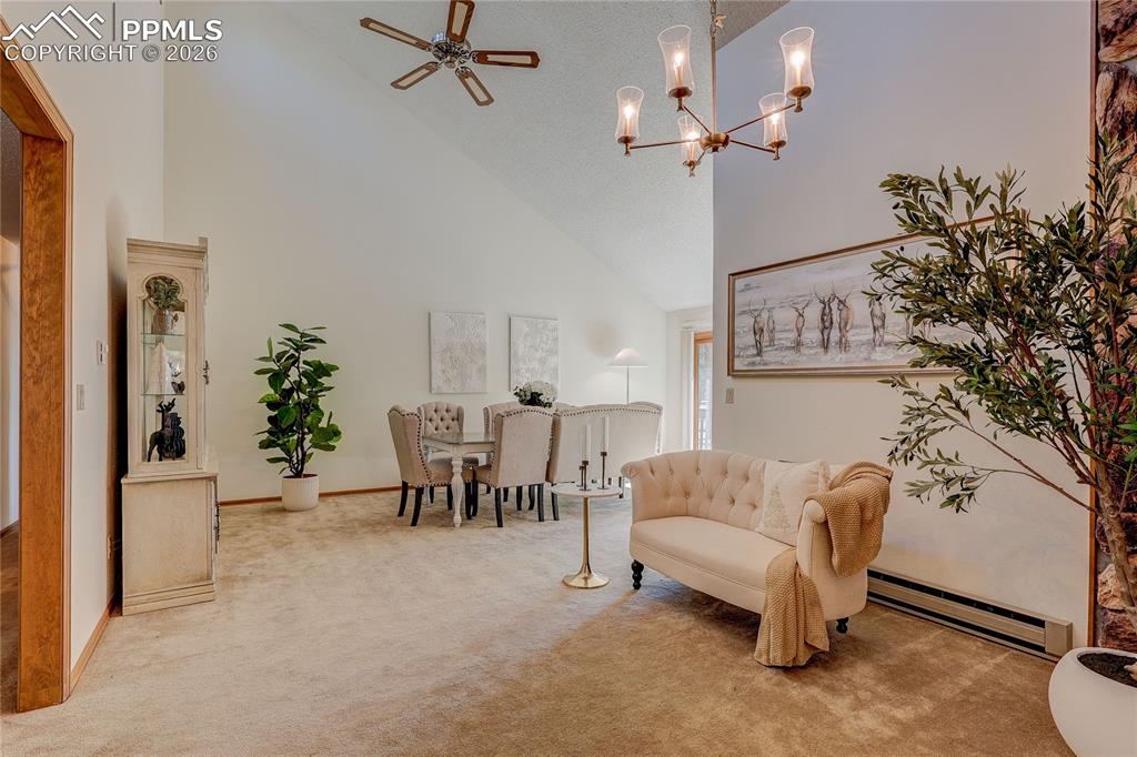 Image 7 of 47: Sitting Room