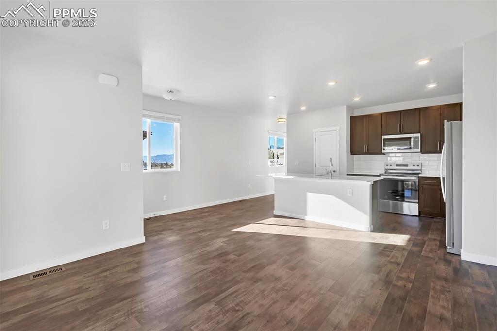 Image 7 of 26: Lower level unit