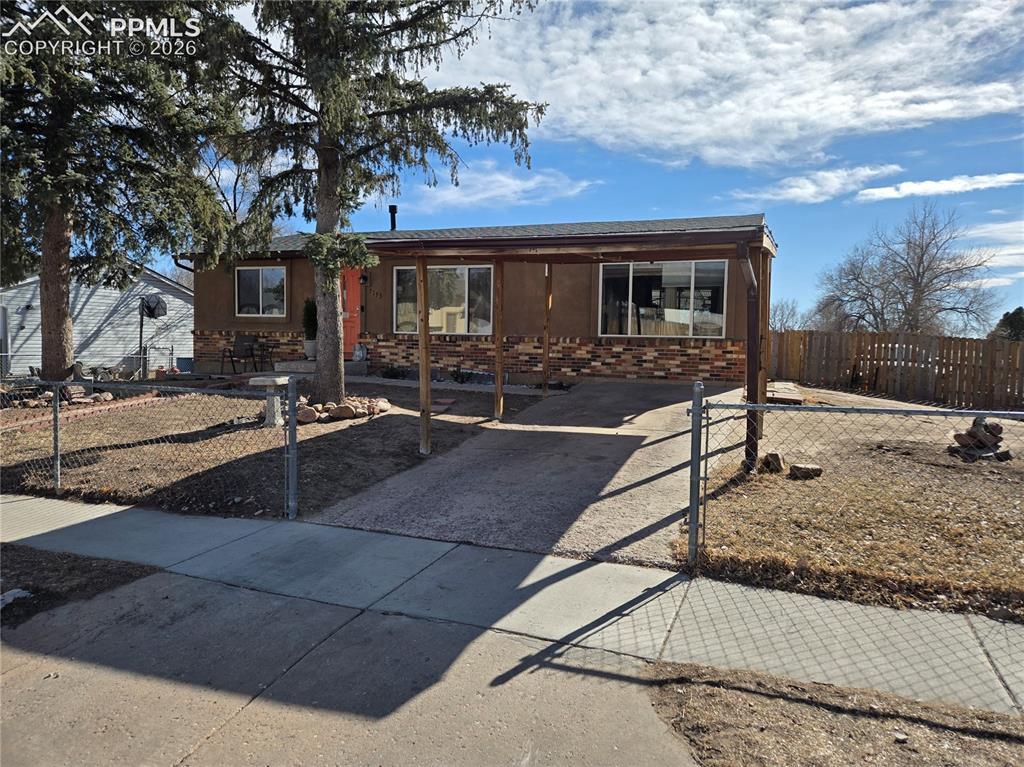 Image 1 of 35: Front of Structure