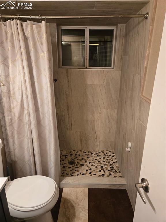 Image 15 of 15: Side of the house 