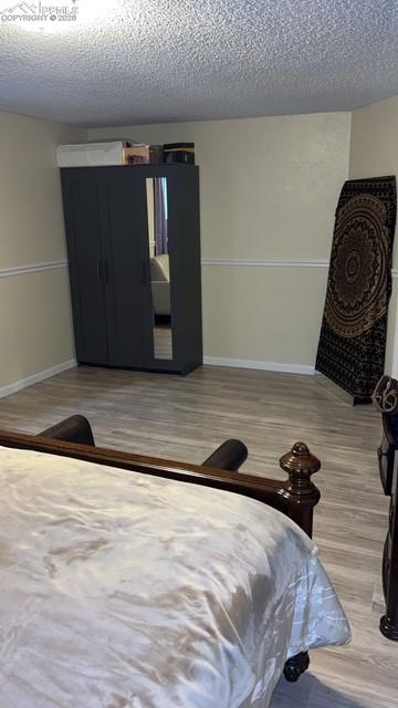 Image 27 of 33: Family Room