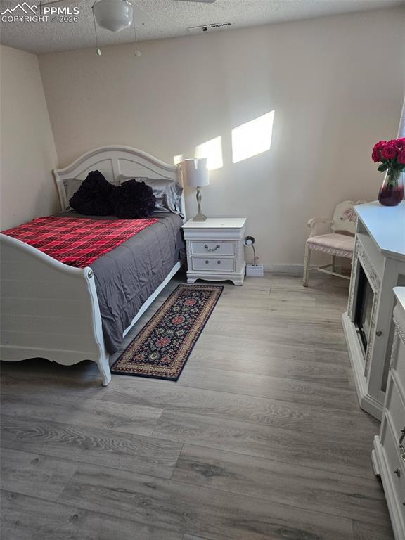 Image 8 of 15: Downstairs bedroom one 