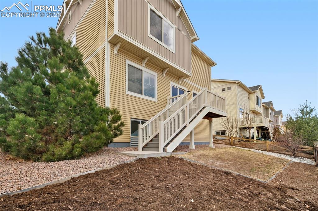 Image 24 of 35: Back of Structure