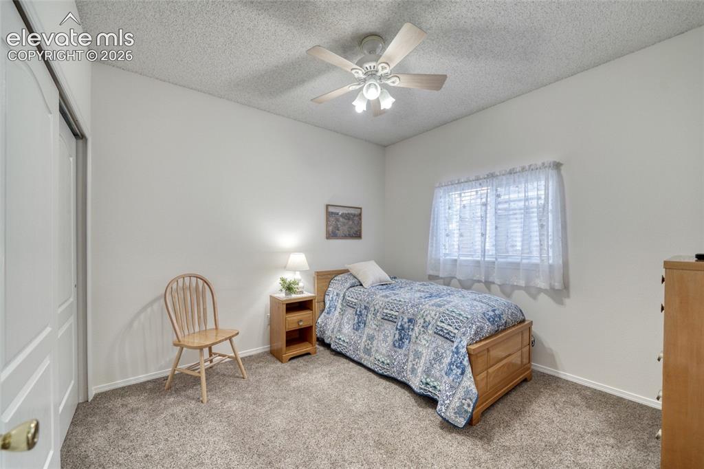 Image 19 of 36: Bedroom