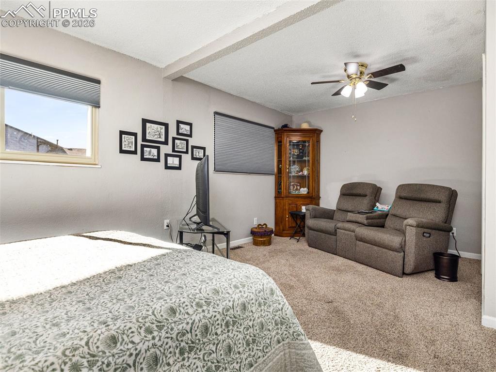 Image 24 of 34: Bedroom