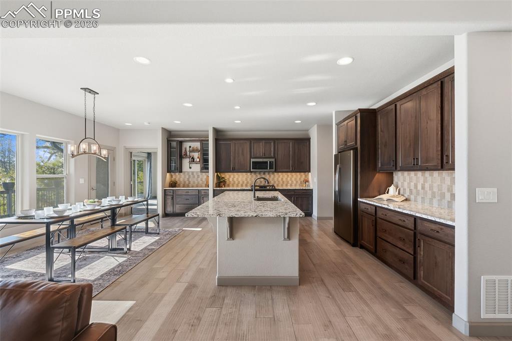 Image 6 of 30: No Description Available