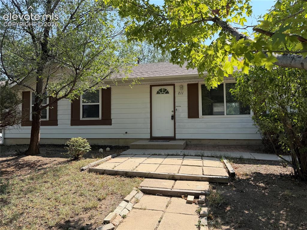 Image 2 of 16: Front of home