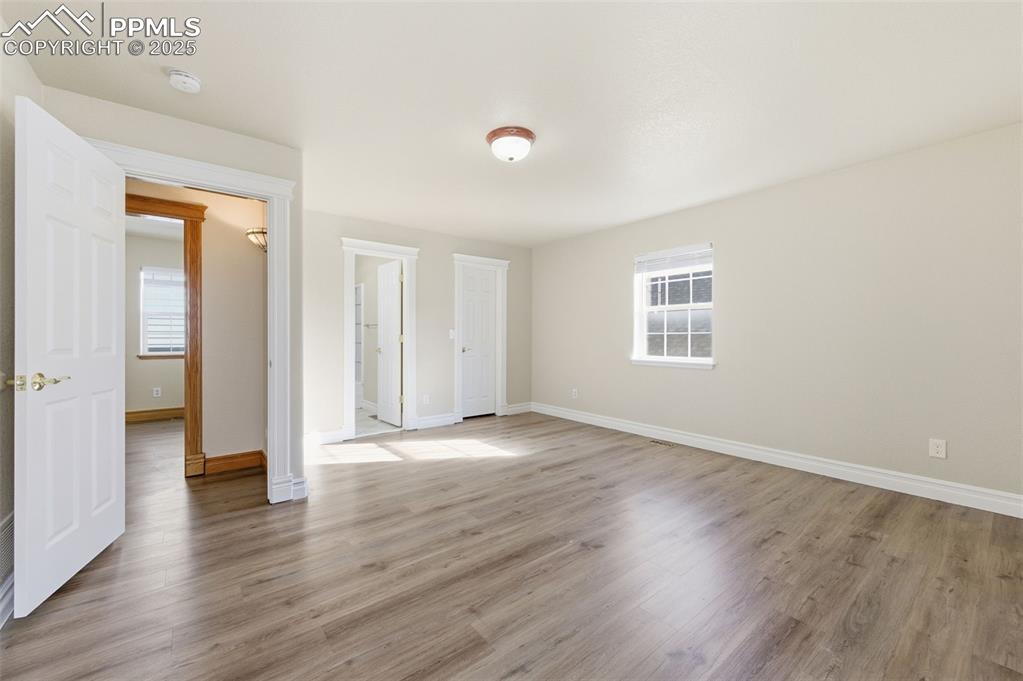 Image 20 of 48: Bedroom