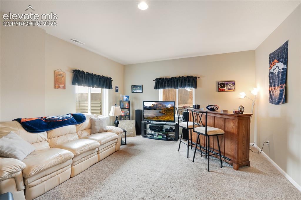 Image 10 of 25: Living Room