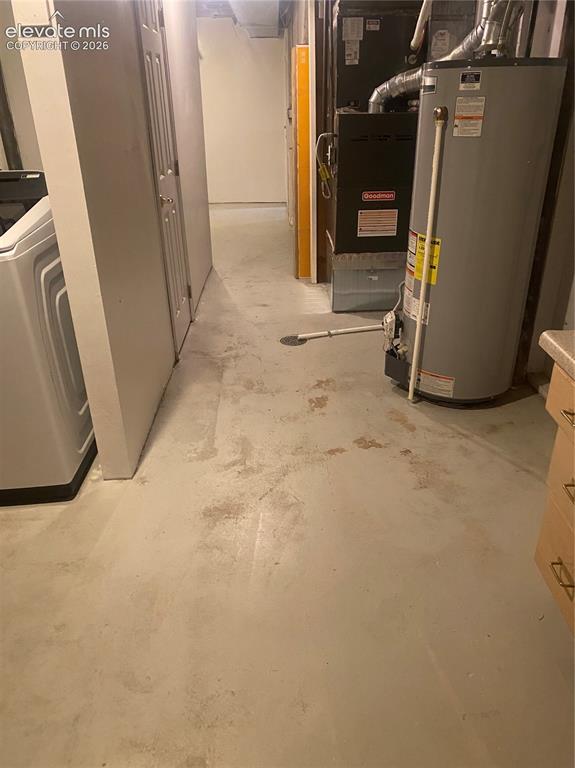 Image 21 of 30: Luandry area looking towards storage room.
