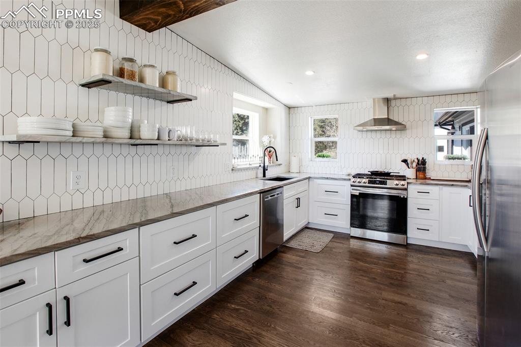 Image 9 of 50: Gorgeous remodeled kitchen