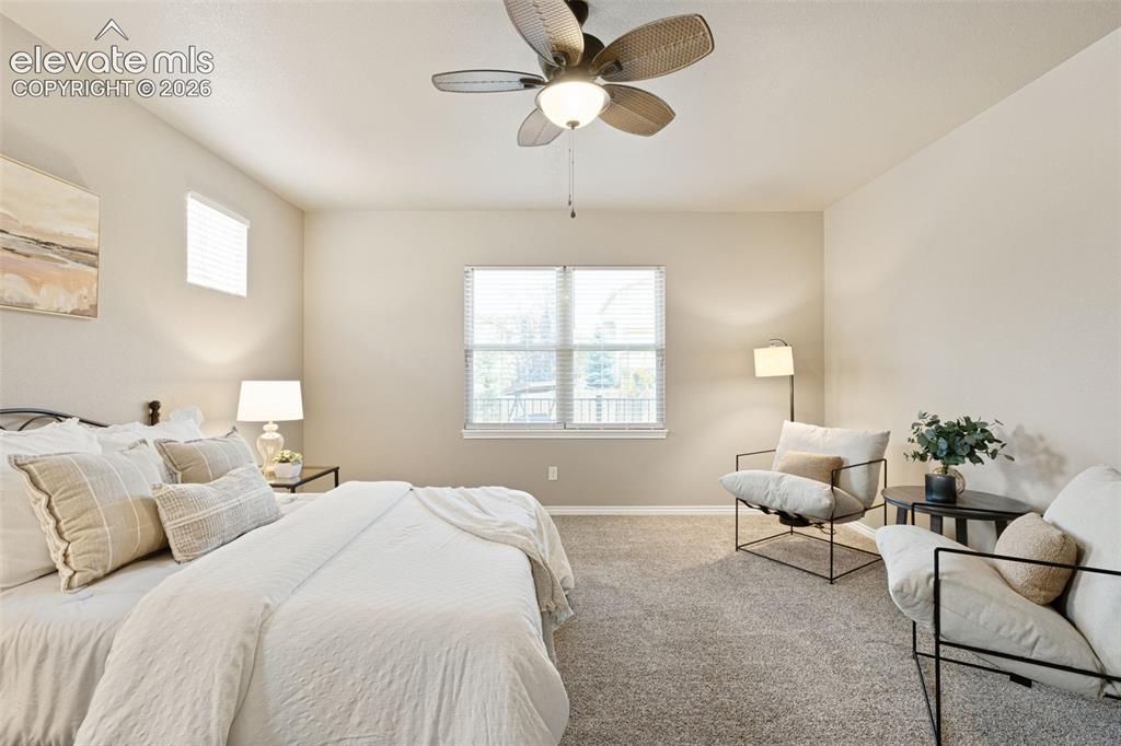 Image 17 of 43: Bedroom