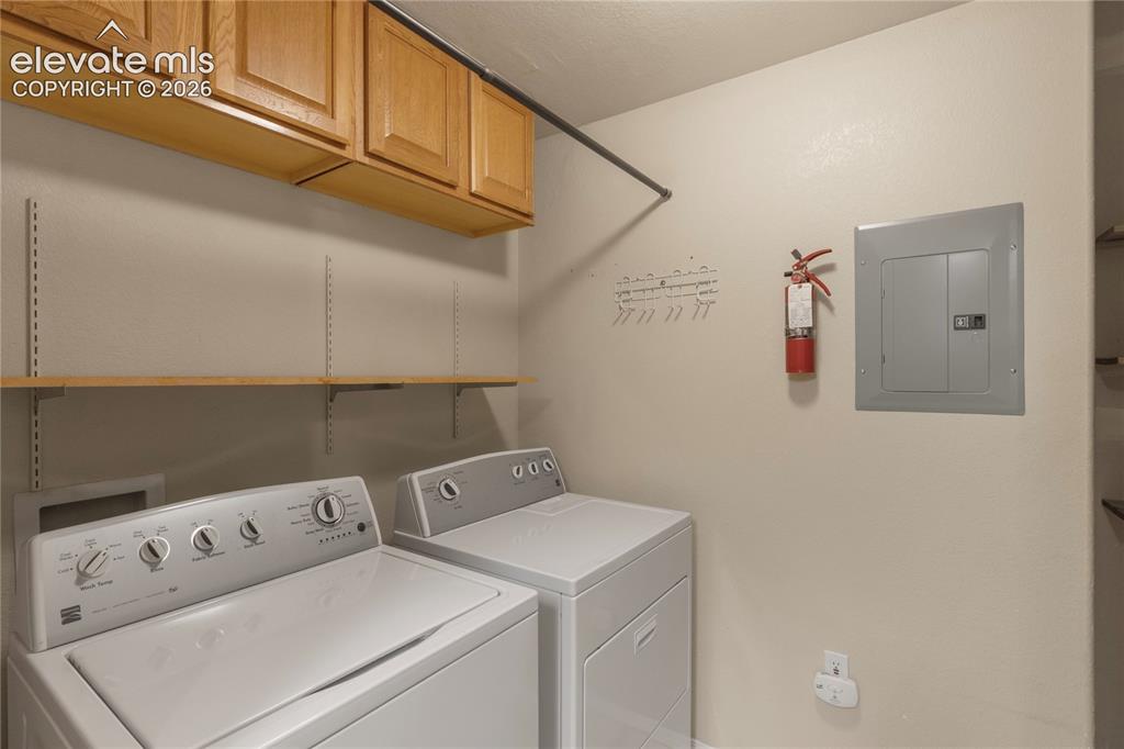 Image 19 of 45: Laundry