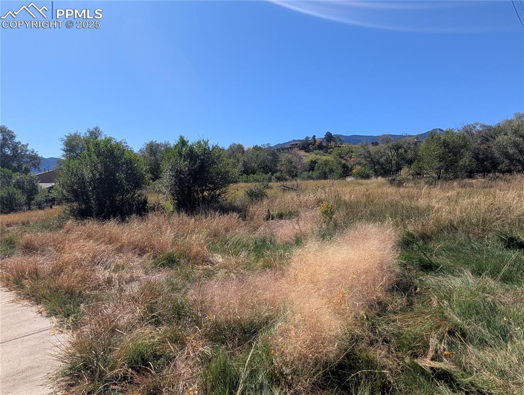 Image 2 of 3: Westside lot to build 8 homes