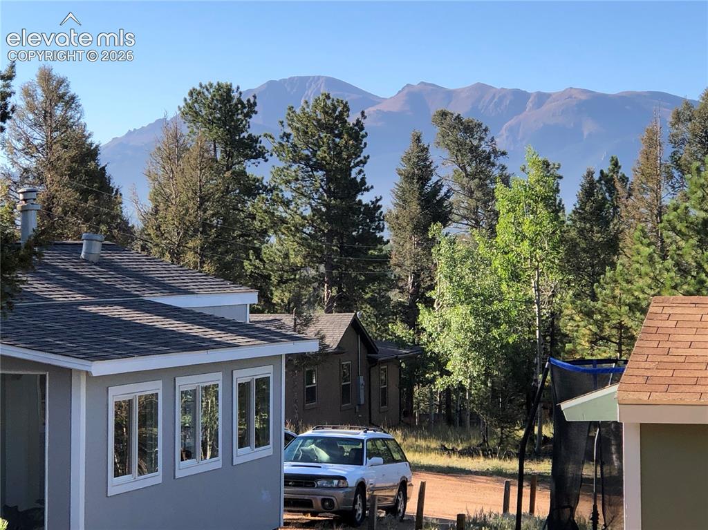 Image 20 of 25: Amazing Pikes Peak Views