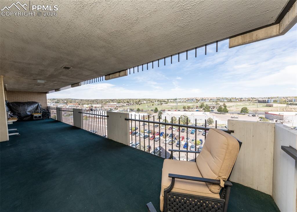 Image 23 of 28: Balcony