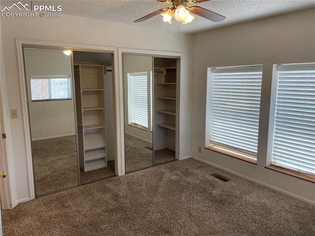 Listing 1252439, Image 12 of 35