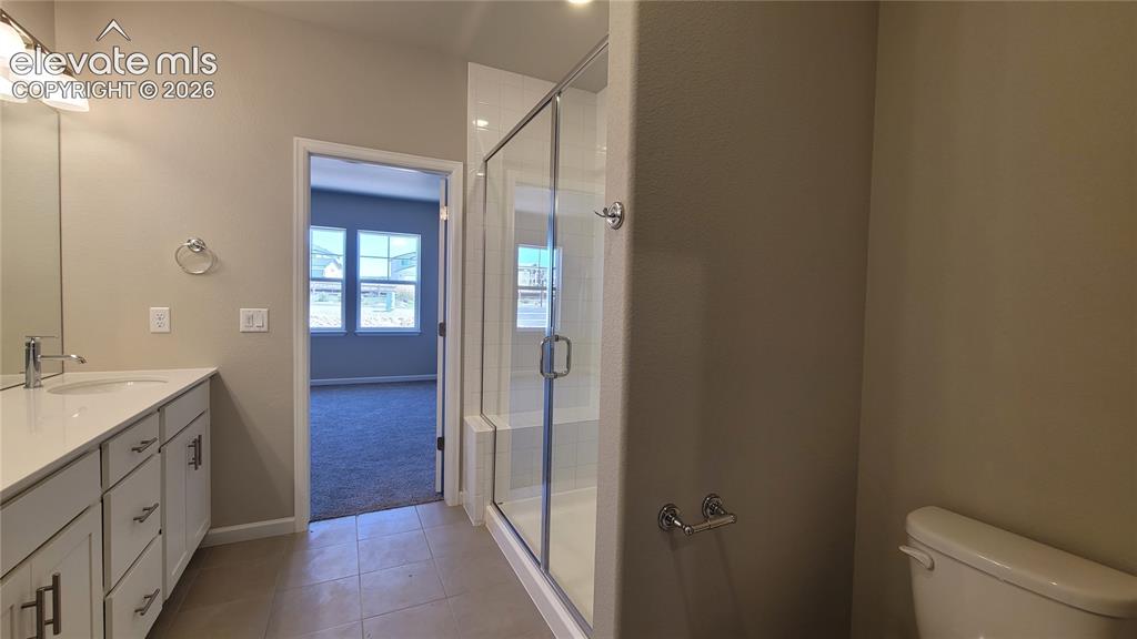 Image 17 of 42: Bathroom