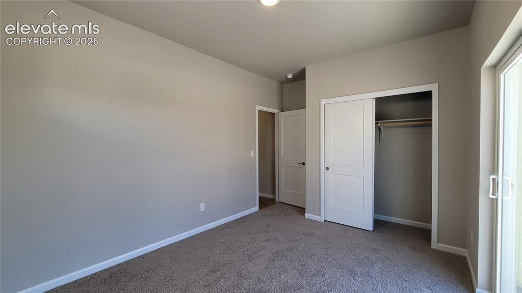 Image 22 of 42: Bedroom