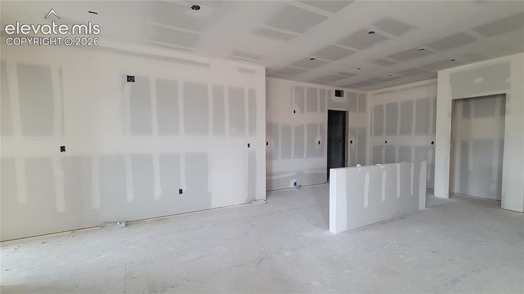 Image 6 of 23: Living Room