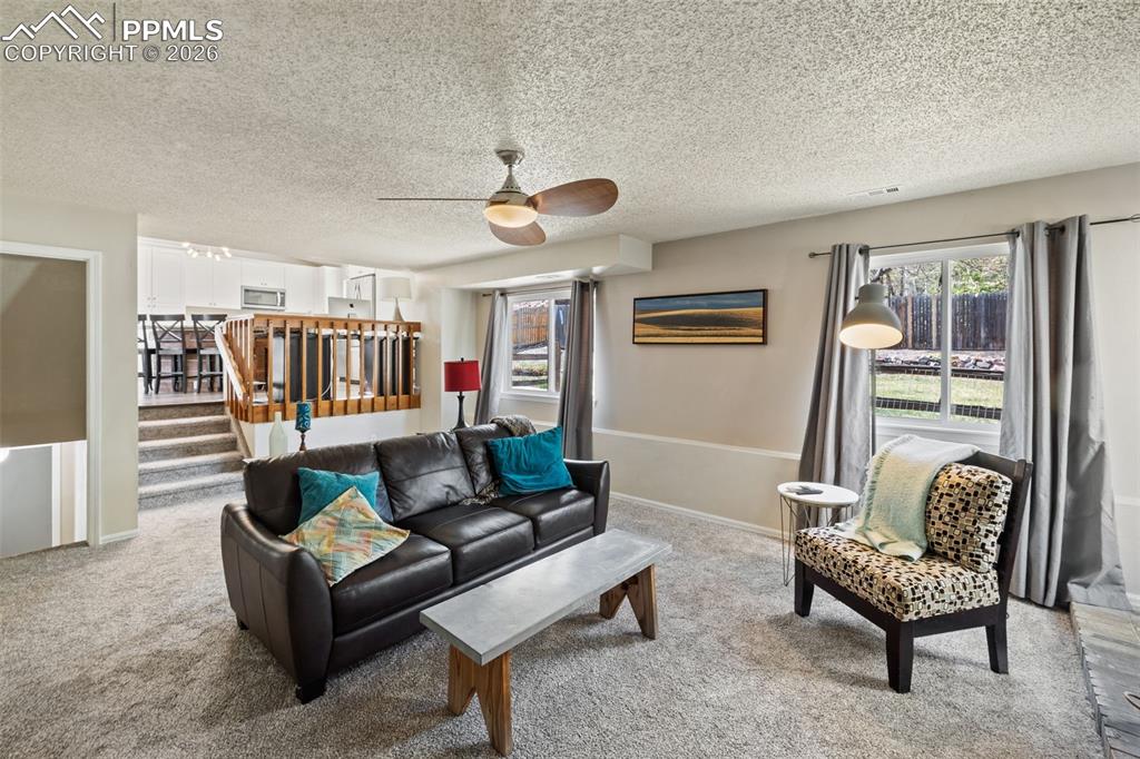 Image 14 of 42: Living Room