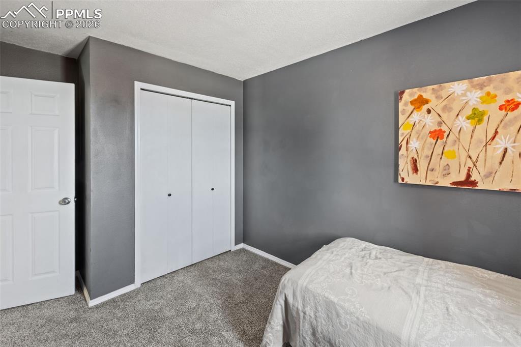 Image 25 of 42: Bedroom