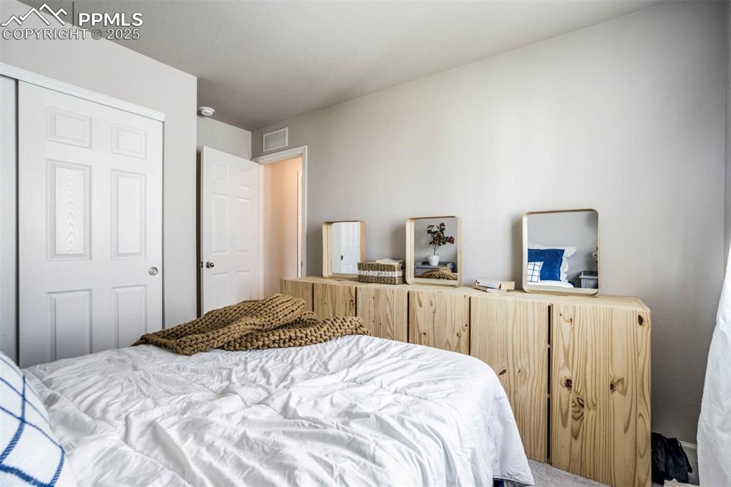 Image 39 of 45: Bedroom