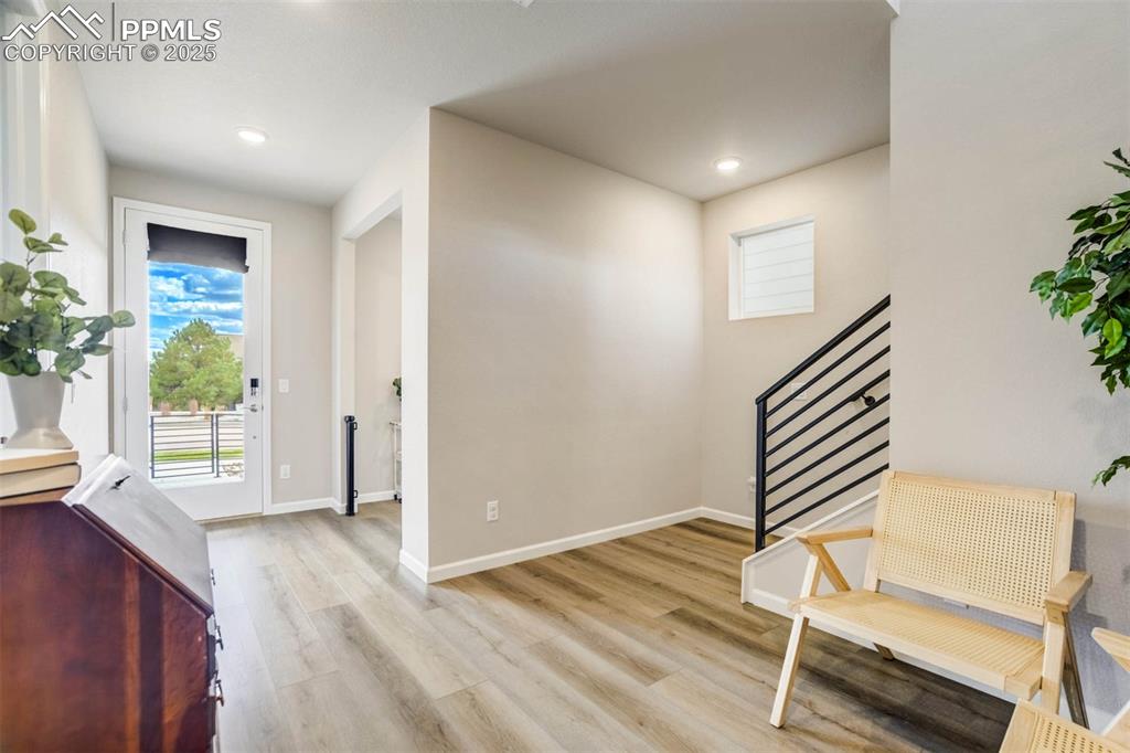 Image 7 of 45: Entry