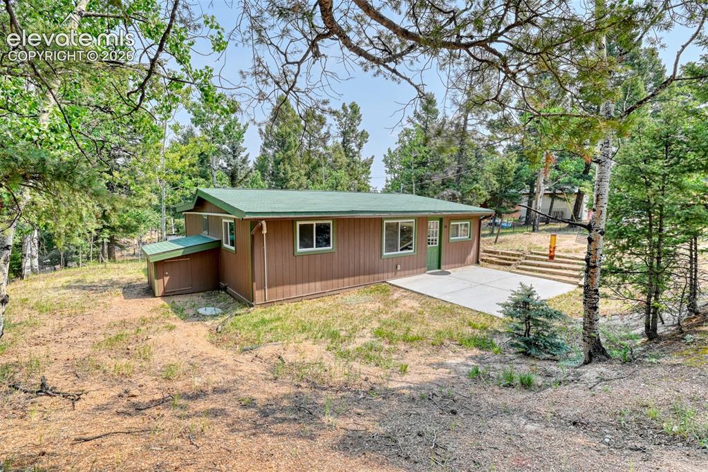 Image 43 of 47: Conveniently located, with lots of upgrades. Call with any questions!