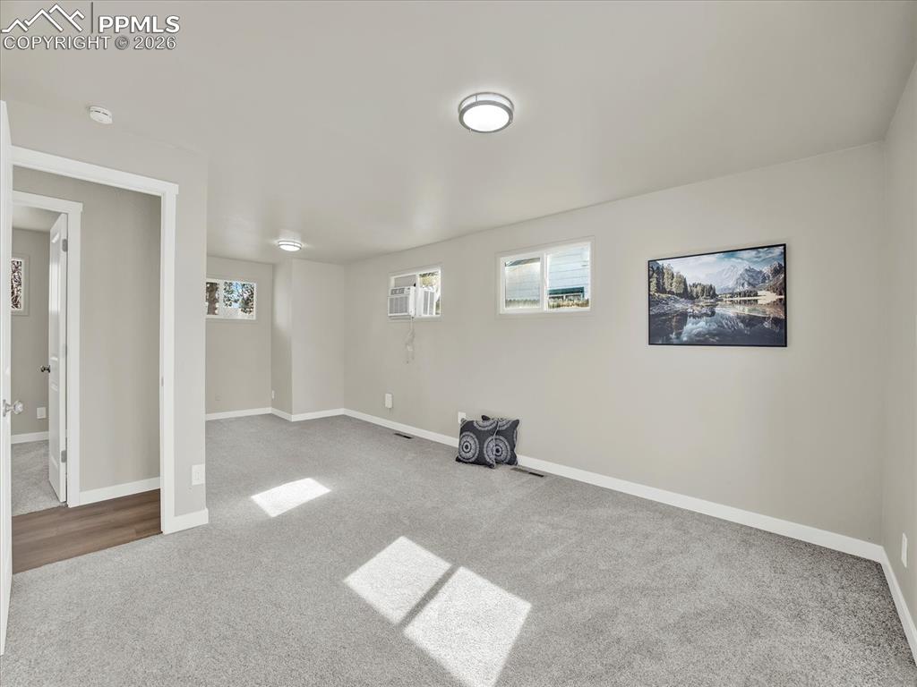 Image 13 of 42: Primary bedroom