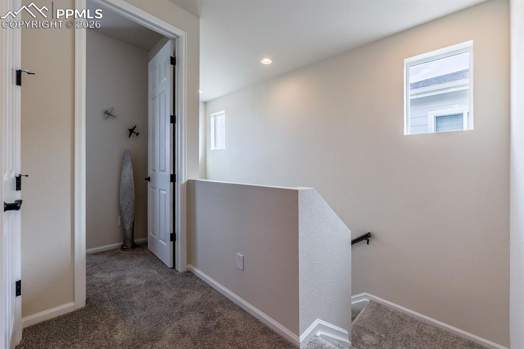 Image 20 of 29: Hallway Upstairs!