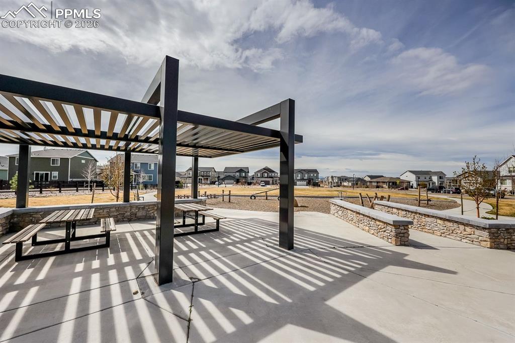 Image 29 of 32: Outdoor Seating!