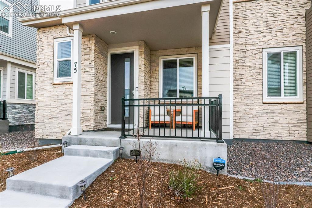 Image 4 of 32: Cozy Porch!