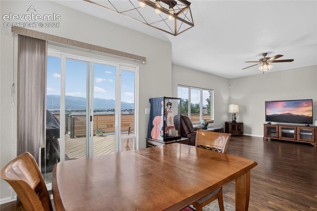 Image 6 of 31: Large windows bring in lots of natural light