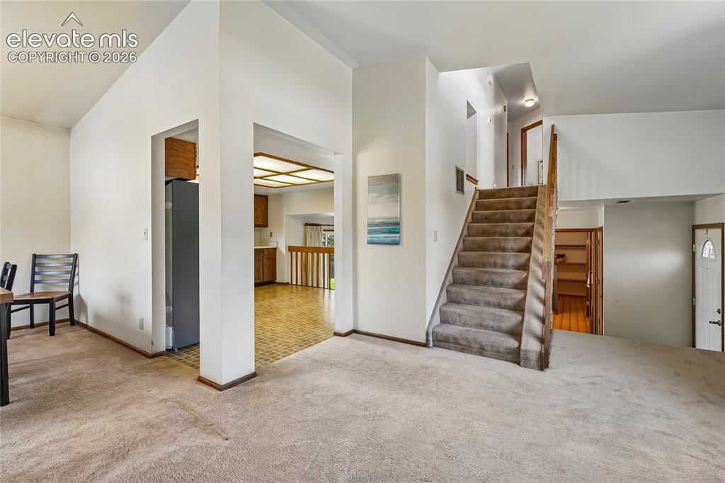 Image 15 of 45: Living Room