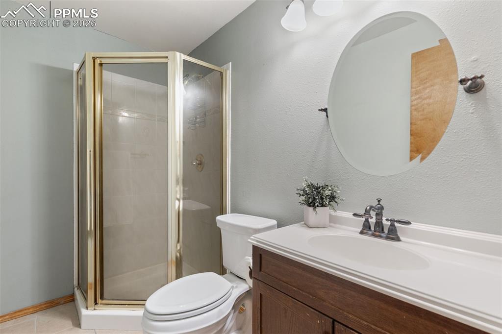 Image 47 of 50: No Description Available