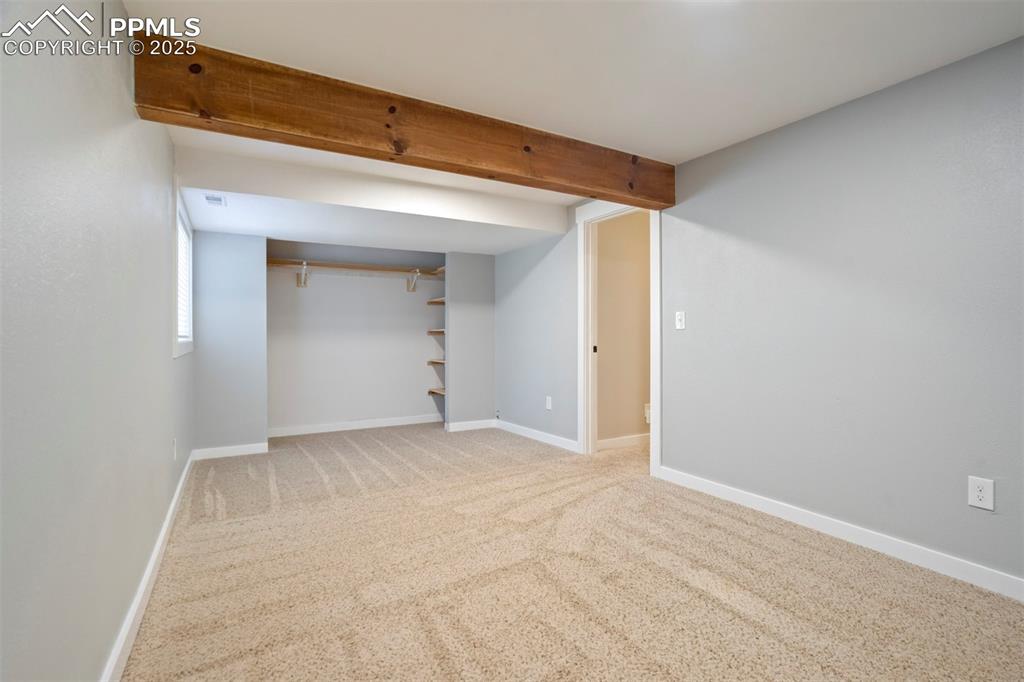 Image 39 of 49: Bedroom