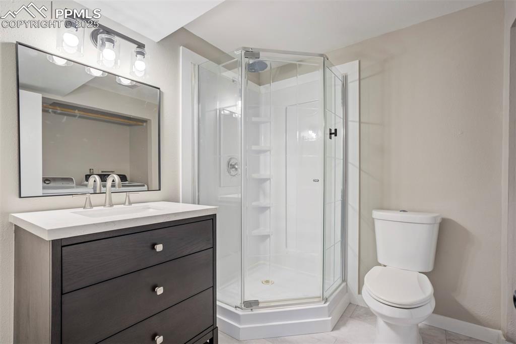 Image 44 of 49: Bathroom